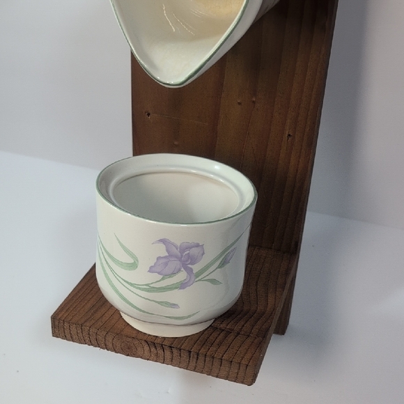 Rustic Wooden Bird Feeder Handmade Iris Flowers - Picture 4 of 8